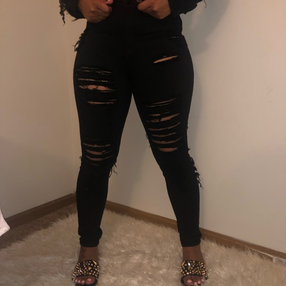 Black Denim Distressed Jeans - Picture 4 of 5